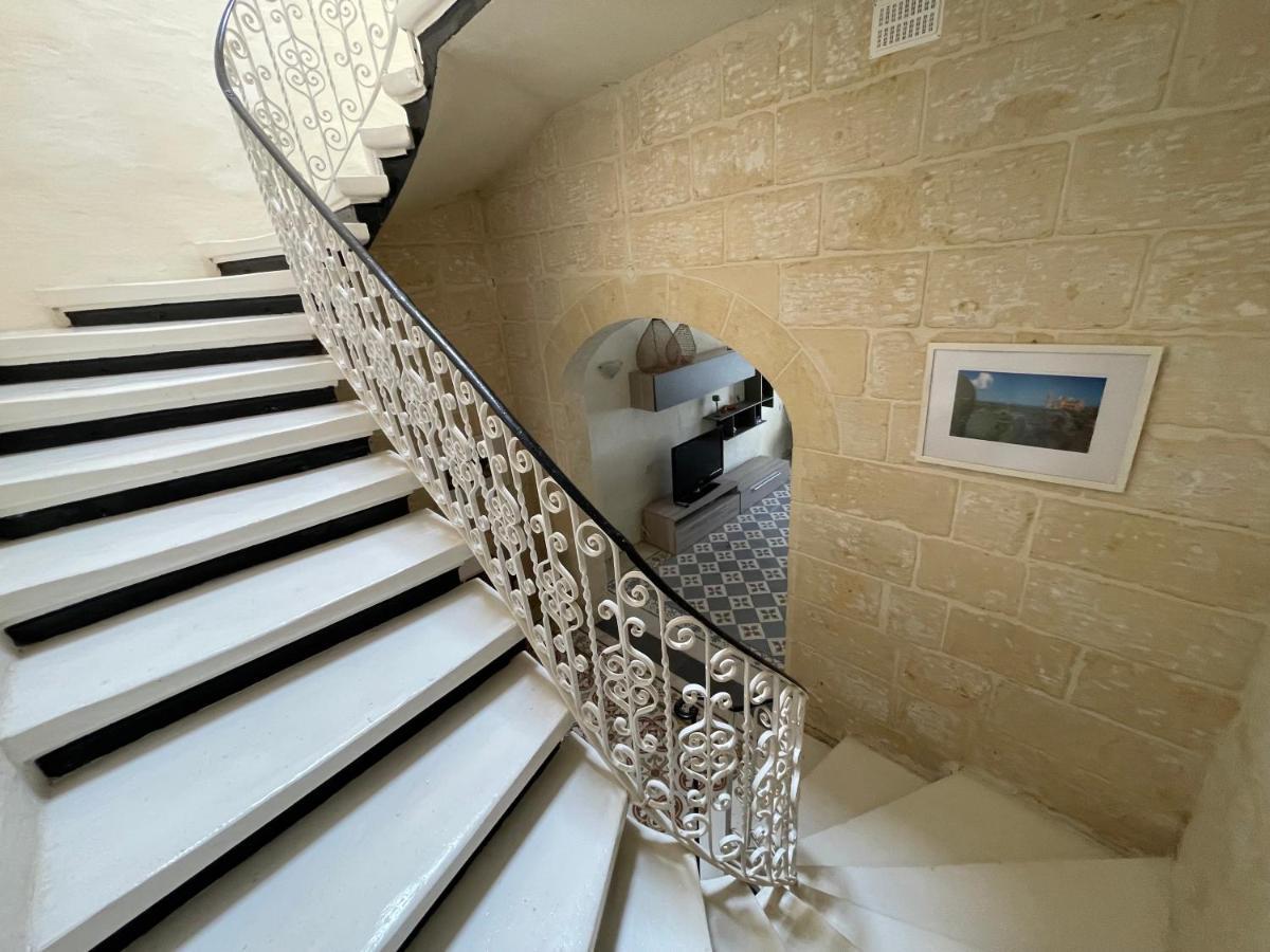 Penelope Townhouse Hotel Ghajn il-Kbira  Exterior photo